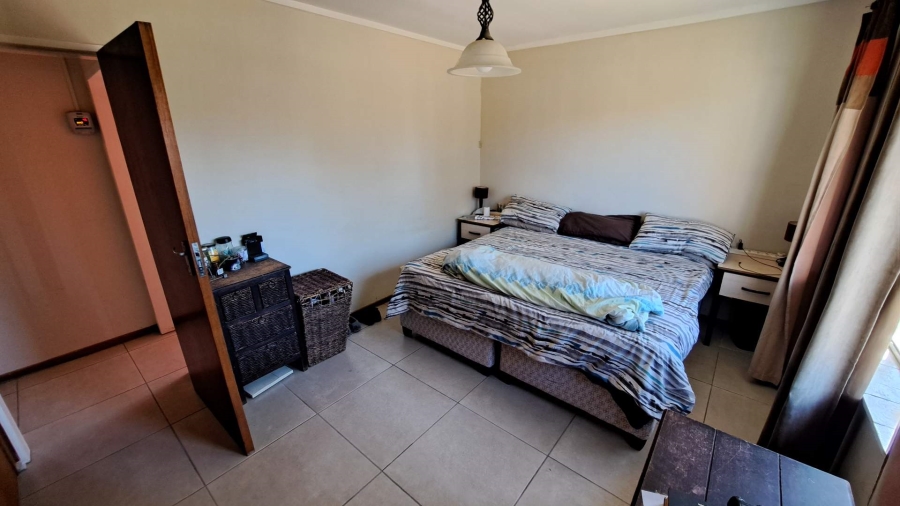 4 Bedroom Property for Sale in Brandwag Free State